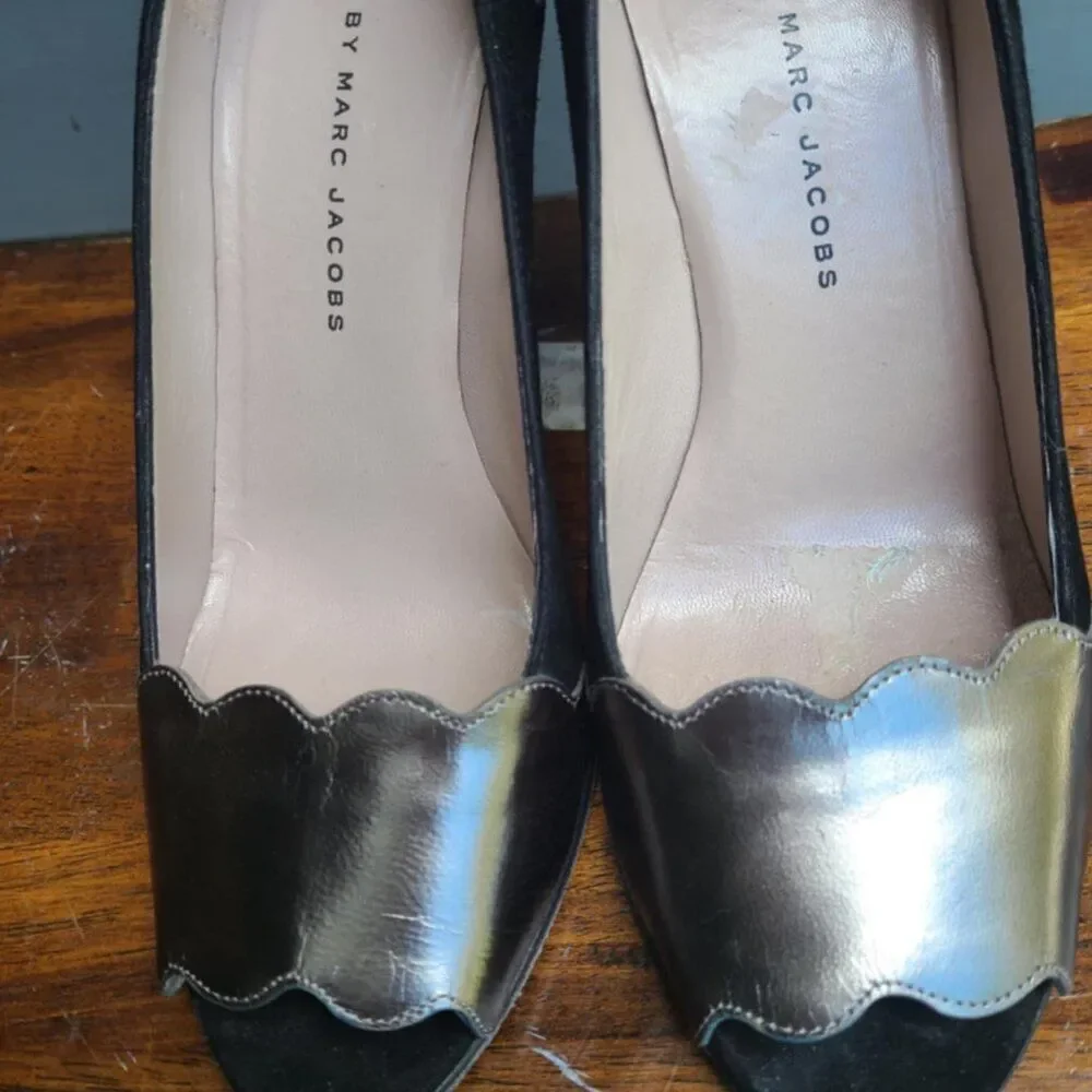 Marc by Marc Jacobs Black Dot Suede Heels size 37